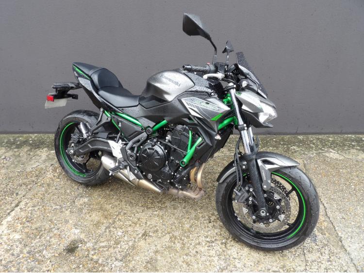 KAWASAKI Z 650 (47.5CV) Z650 