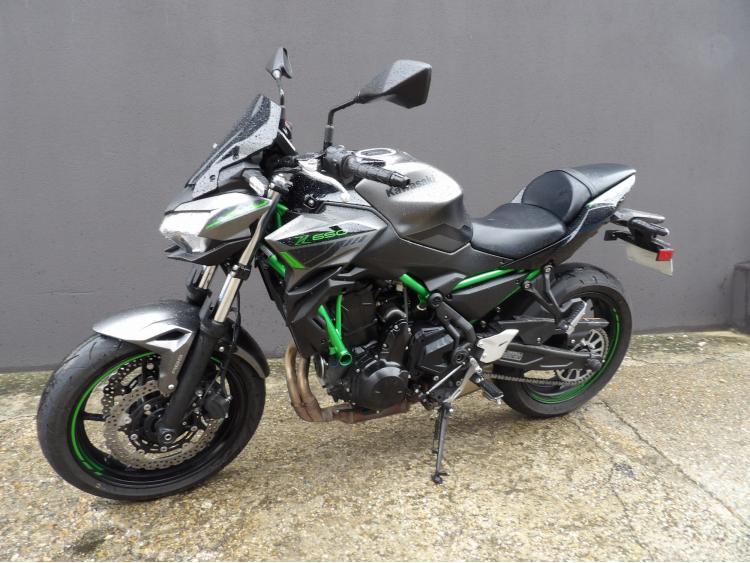 KAWASAKI Z 650 (47.5CV) Z650 