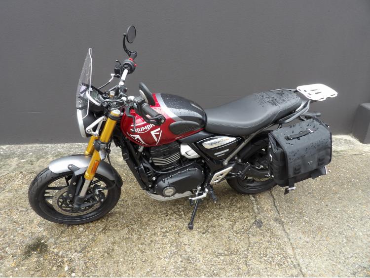 TRIUMPH SPEED 400