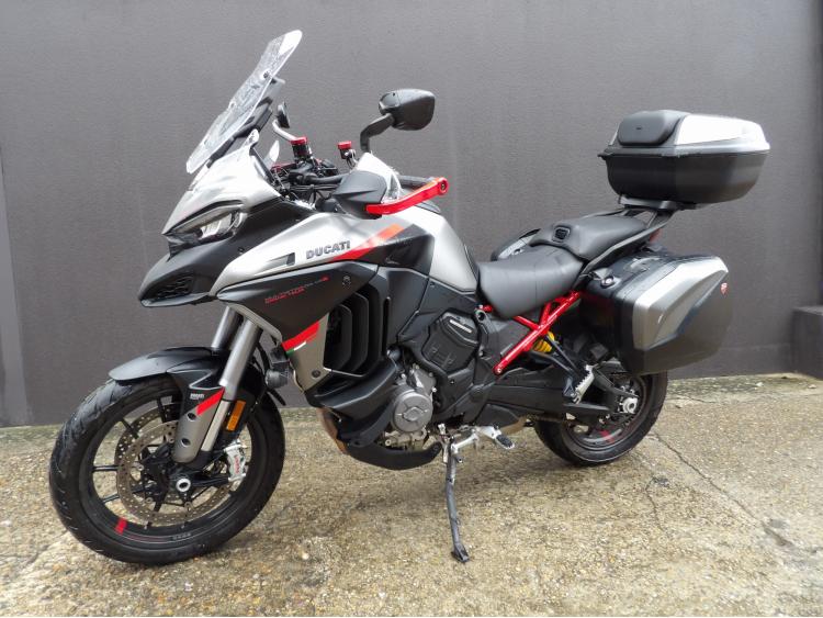 DUCATI MULTISTRADA V4S GRAND TOUR V4 S GRAND TOURER MULTI STRADA V 4 S GRAND TOUR