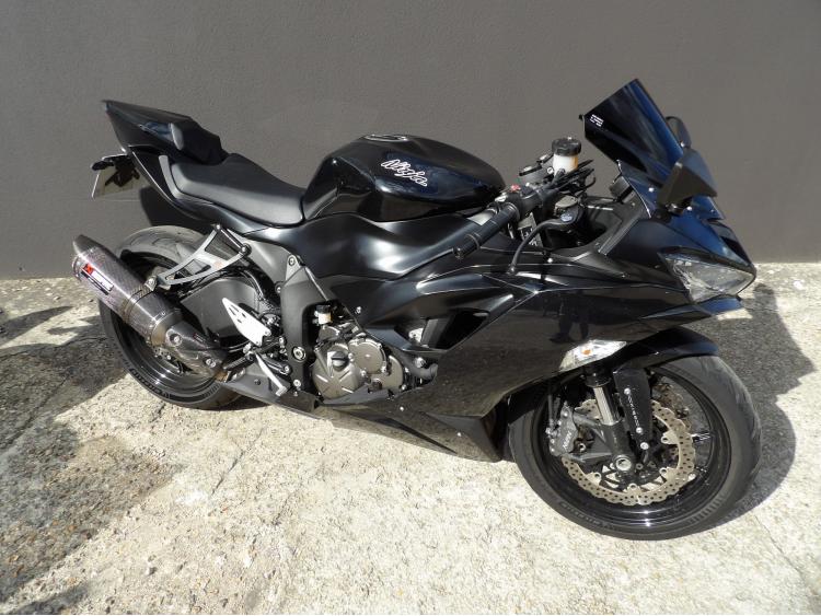 KAWASAKI ZX-6R 636