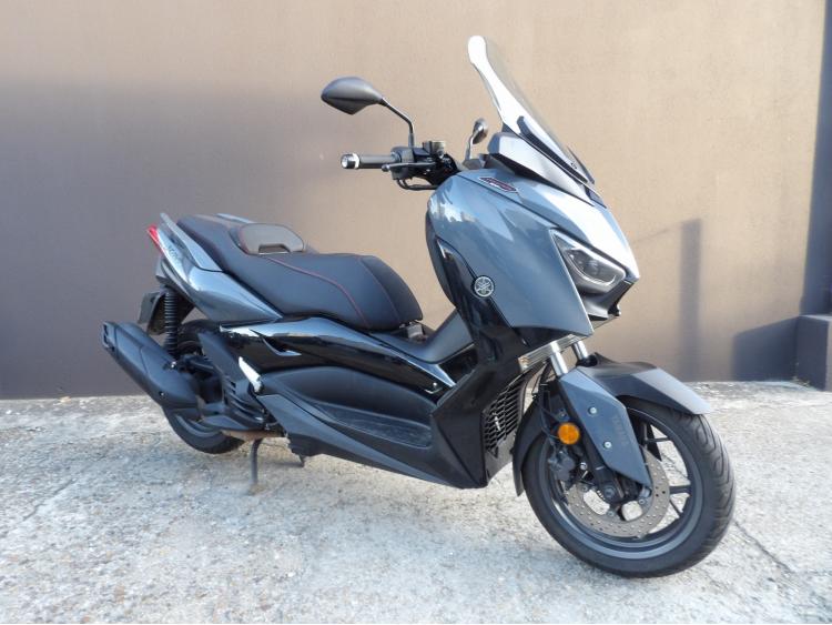 YAMAHA XMAX 125 TECH MAX