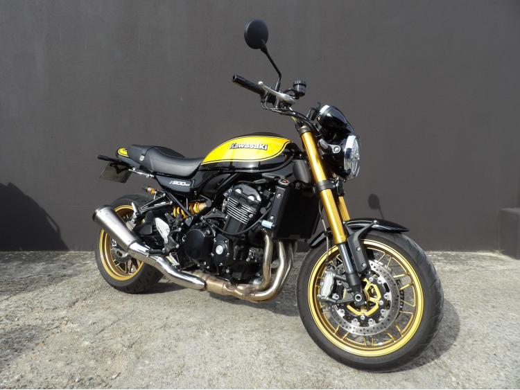 KAWASAKI Z 900 RS SE