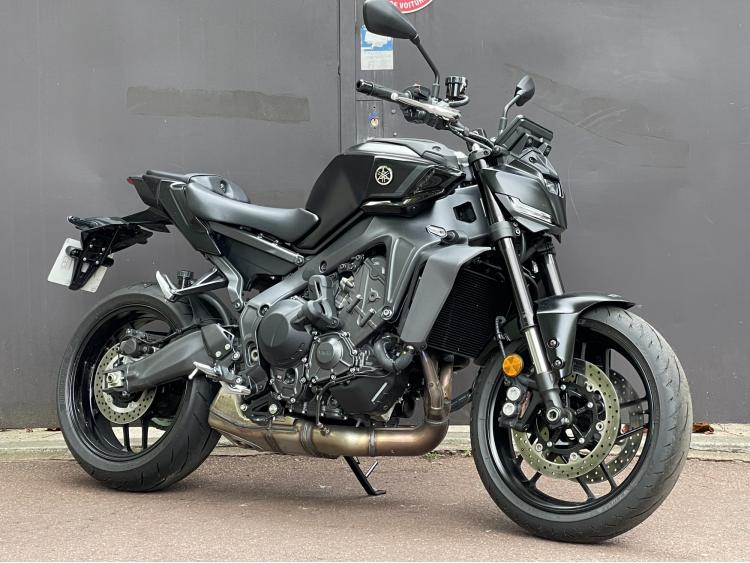 YAMAHA MT09 - MT-09 Y-AMT FULL - 228,02€/MOIS* - GARANTIE 5ANS