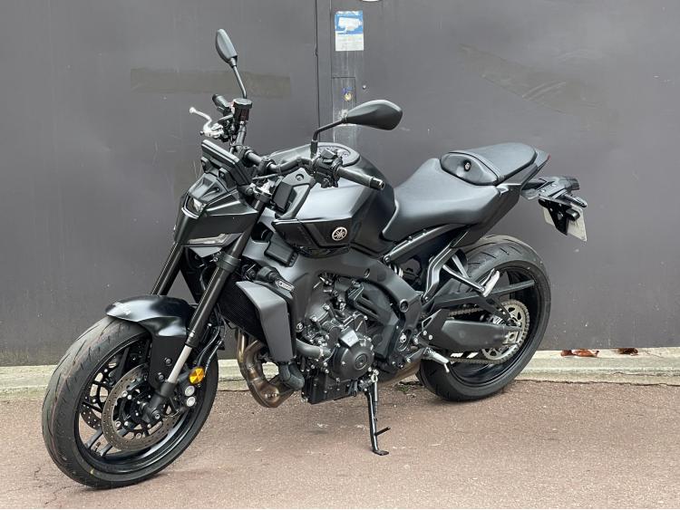 YAMAHA MT09 - MT-09 Y-AMT FULL - 228,02€/MOIS* - GARANTIE 5ANS