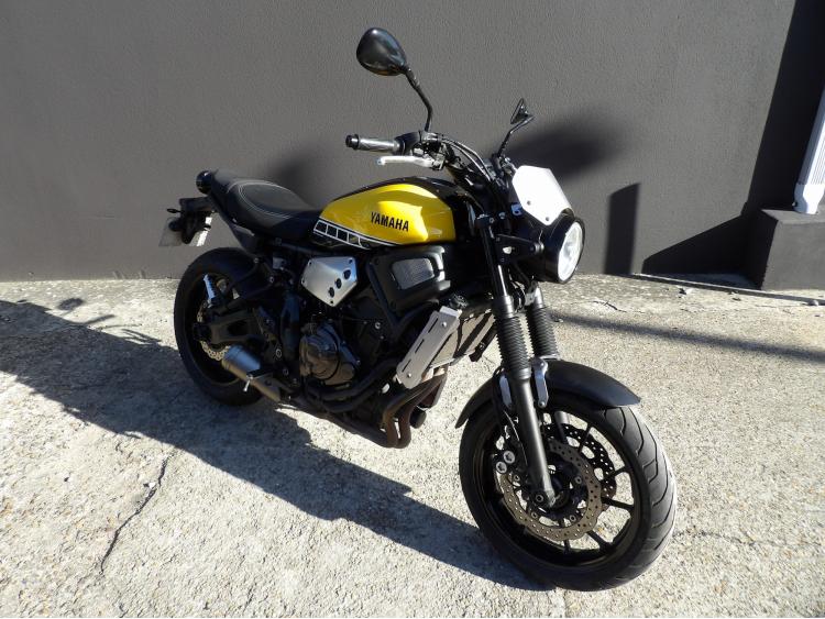 YAMAHA XSR 700 ABS