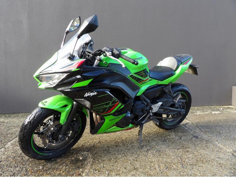 KAWASAKI NINJA 650 47.5