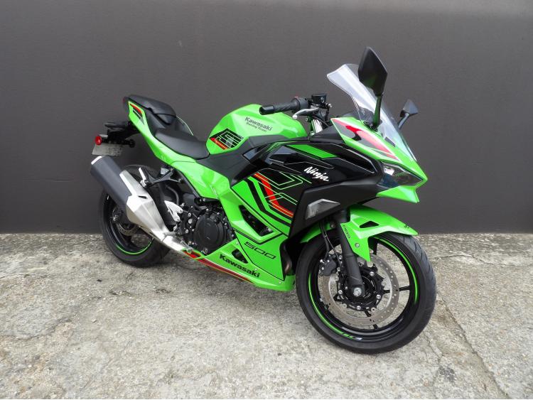 KAWASAKI NINJA 500 SE