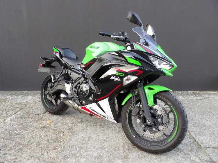 KAWASAKI NINJA 650 47.5