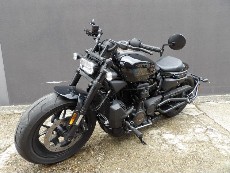 HARLEY-DAVIDSON SPORTSTER 1250 S