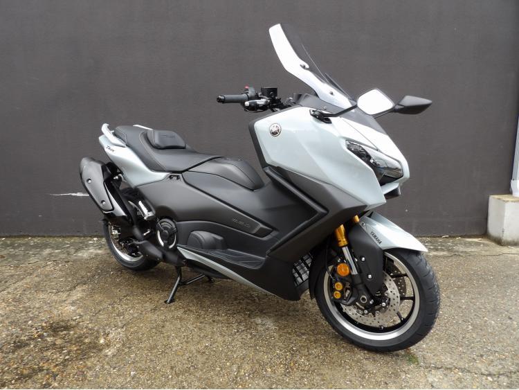YAMAHA XP T-MAX 560 TECH MAX TMAX 560 TECH MAX