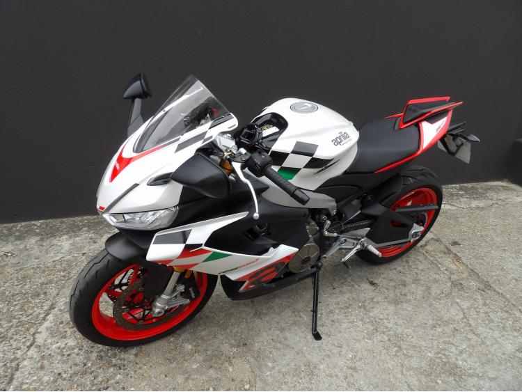 APRILIA RS 660 EXTREMA MODELE FULL