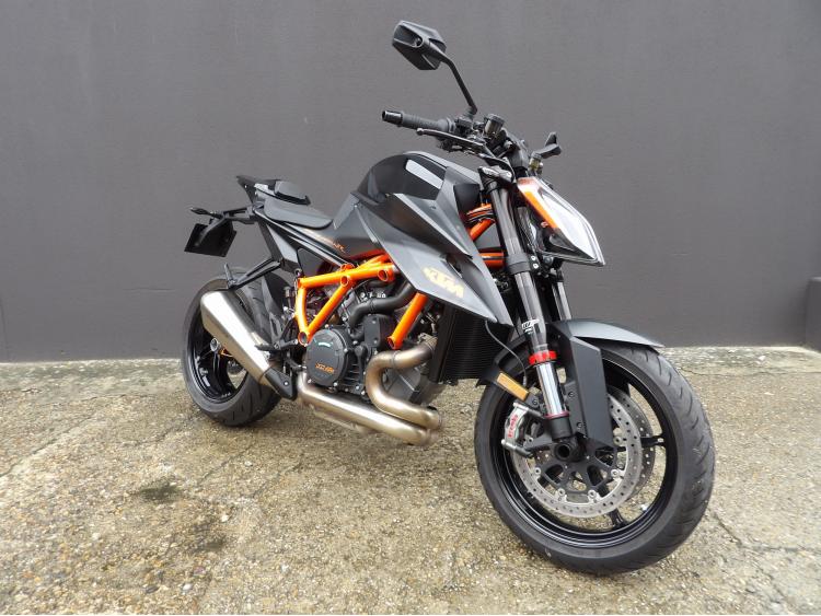 KTM 1290 SUPER DUKE R SUPERDUKE 1290 R