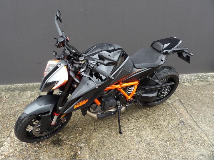 KTM 1290 SUPER DUKE R SUPERDUKE 1290 R