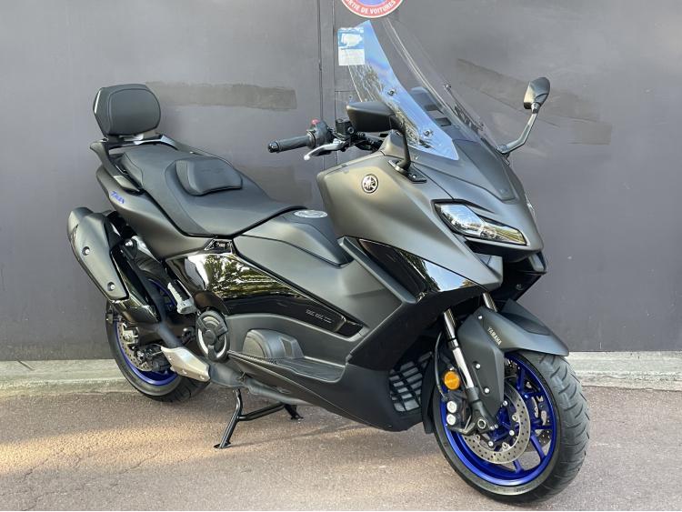 YAMAHA TMAX 560 STANDARD 2024 - ETAT NEUF - GARANTIE CONSTRUCTEUR