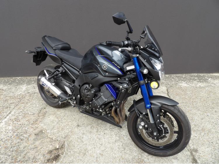 YAMAHA FZ8 N ABS FZ8N