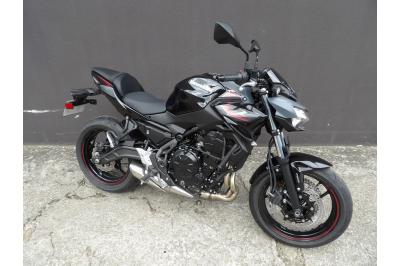 KAWASAKI Z650 - Z650