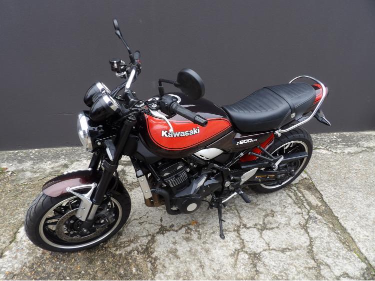 KAWASAKI Z900RS