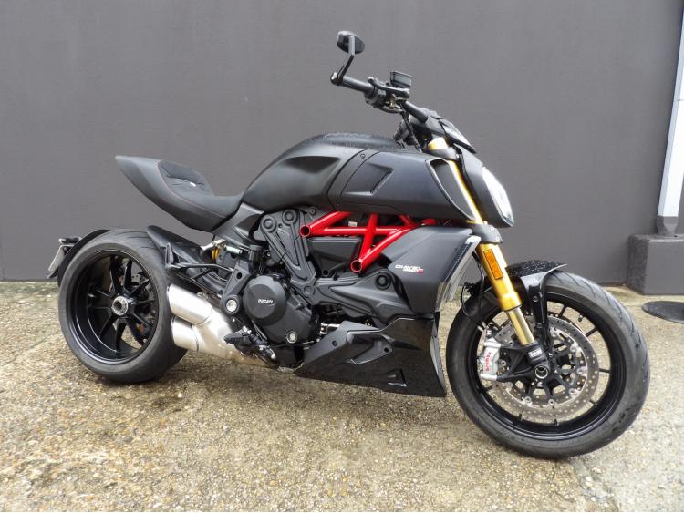 DUCATI DIAVEL 1260 S 1260S