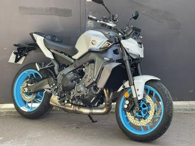 YAMAHA MT-09 - MT09 - MT 09 FULL - 79KM - LOA POSSIBLE - GARANTIE CONSTRUTEUR