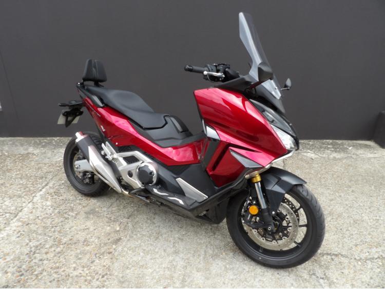 HONDA NSS FORZA 750
