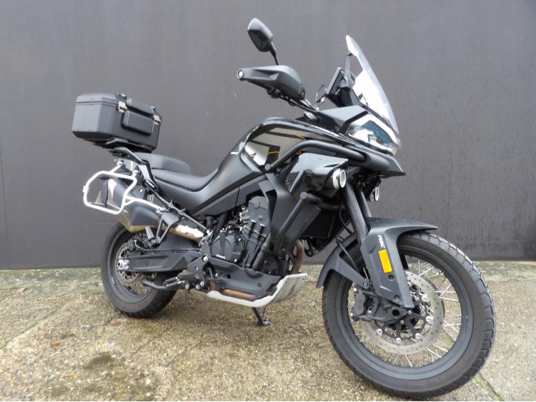 CF MOTO 800 MT EXPLORE