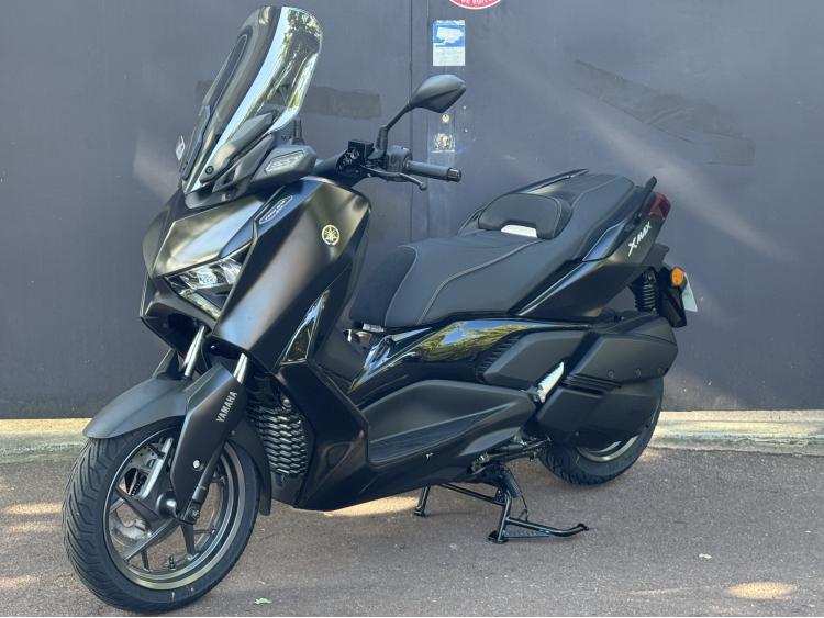 YAMAHA XMAX 300 TECH MAX FULL BLACK - 150,38€/MOIS - GARANTIE 5ANS