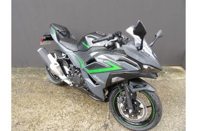 KAWASAKI Ninja 500