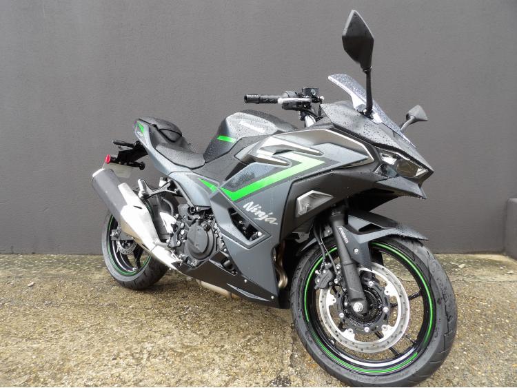 KAWASAKI NINJA 500 A2