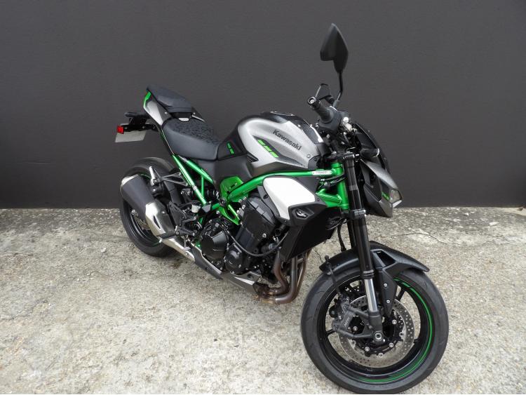 KAWASAKI Z900 2025 A2
