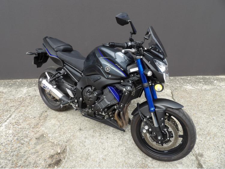 YAMAHA FZ8 N ABS