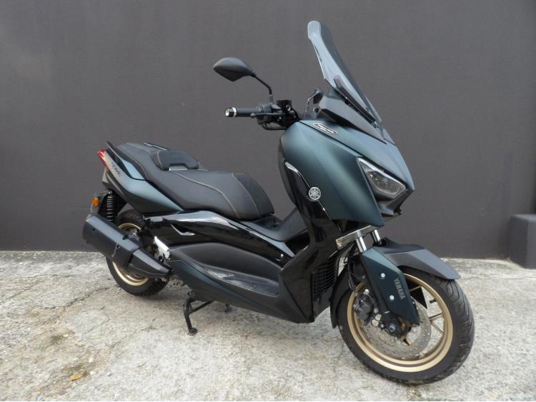YAMAHA XMAX 300 Tech Max