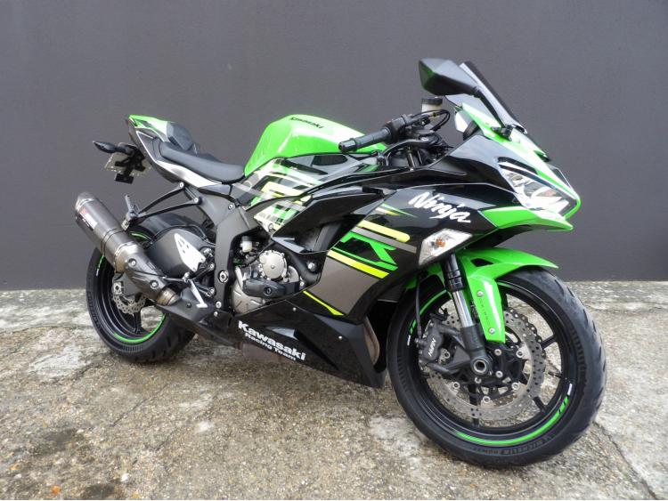 KAWASAKI ZX-6R 636