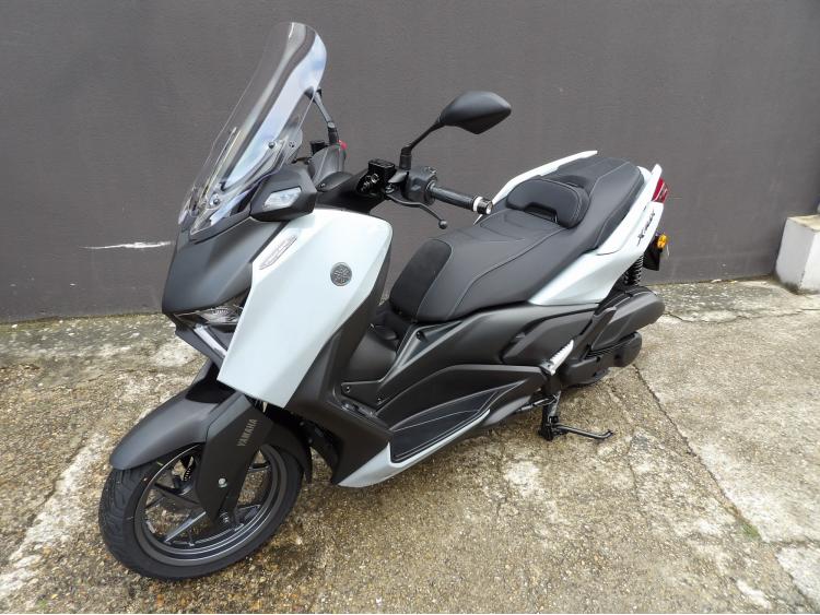 YAMAHA XMAX 125 TECH MAX