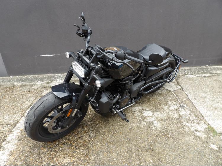 HARLEY-DAVIDSON SPORTSTER 1250 S