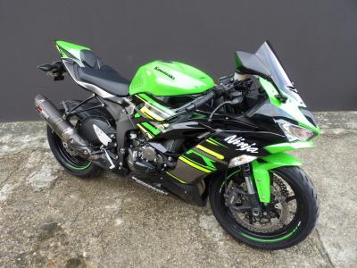 KAWASAKI Ninja ZX6R 636