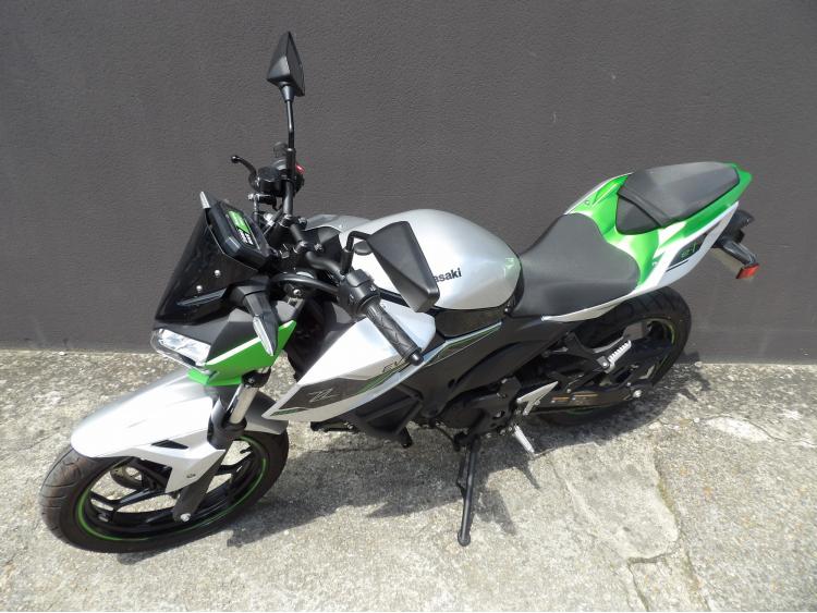 KAWASAKI Z E-1 / 98€*